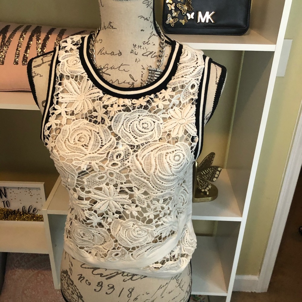 White crop top